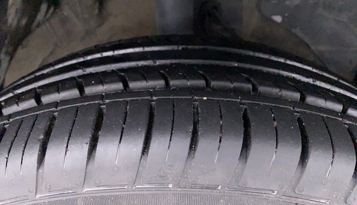 2021 MG HECTOR SHINE 1.5 TURBO MT, Petrol, Manual, 18,780 km, Right Front Tyre Tread