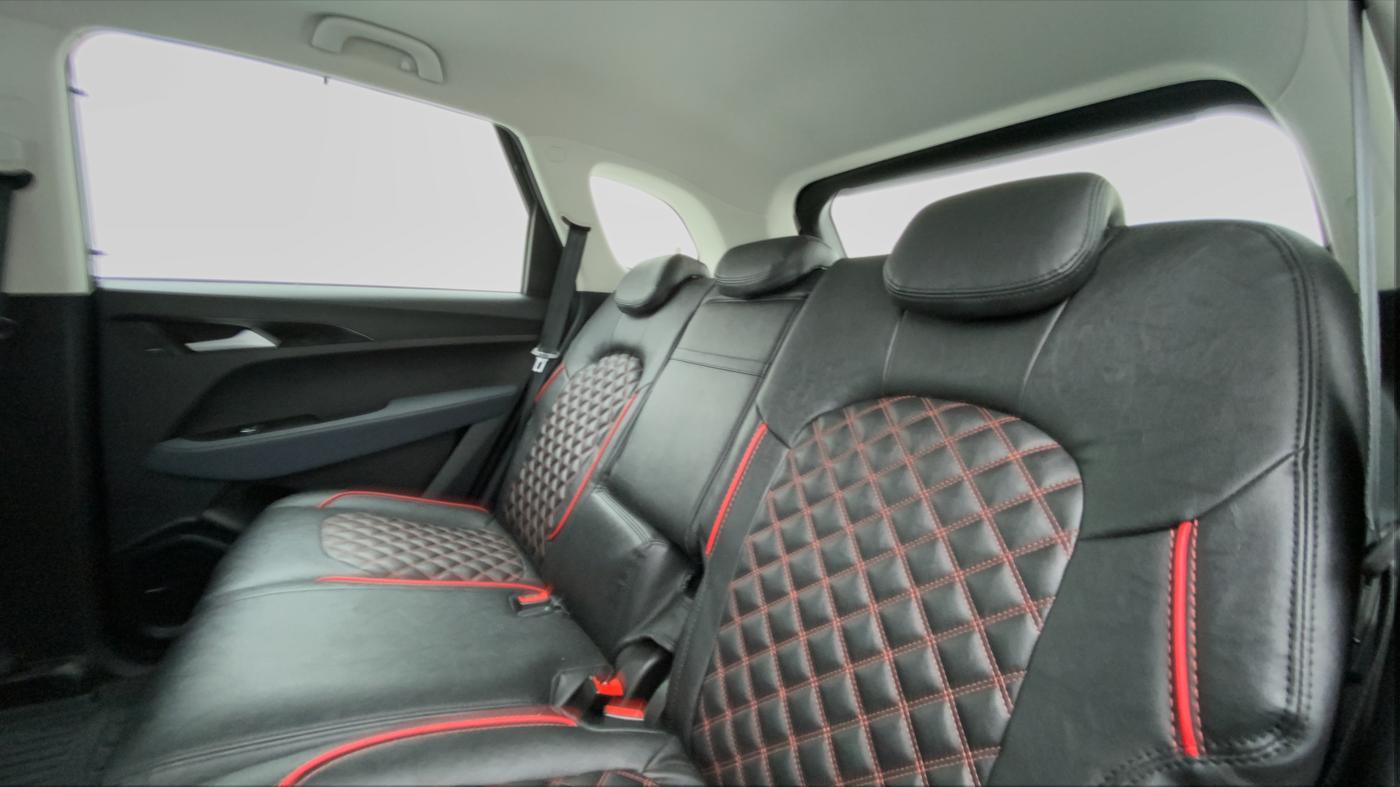 2021 MG HECTOR SHINE 1.5 TURBO MT, Petrol, Manual, 18,780 km, Right Side Rear Door Cabin