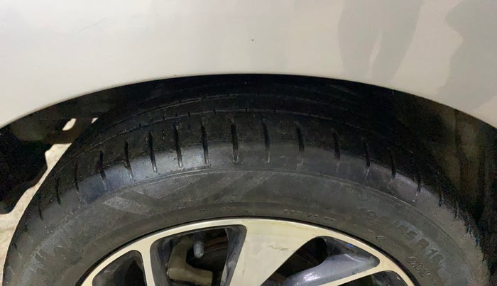 2021 Maruti Baleno ZETA CVT PETROL 1.2, Petrol, Automatic, 36,831 km, Left Front Tyre Tread