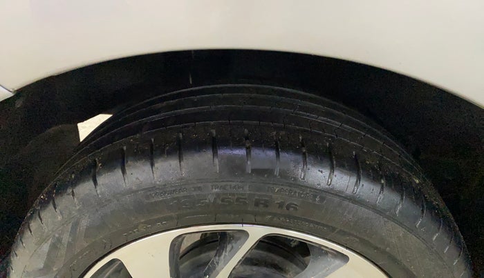 2021 Maruti Baleno ZETA CVT PETROL 1.2, Petrol, Automatic, 36,831 km, Right Rear Tyre Tread