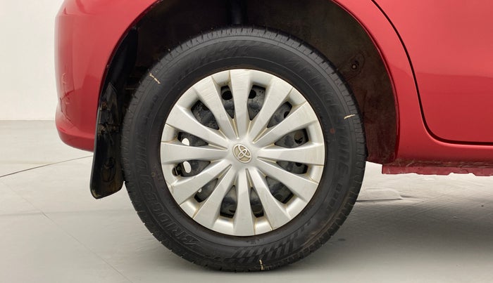 2016 Toyota Etios Liva D 4D VD, Diesel, Manual, 39,890 km, Right Rear Wheel