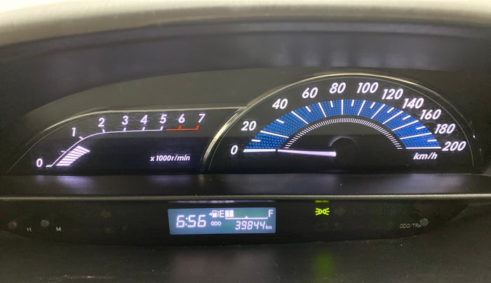 2016 Toyota Etios Liva D 4D VD, Diesel, Manual, 39,890 km, Odometer Image
