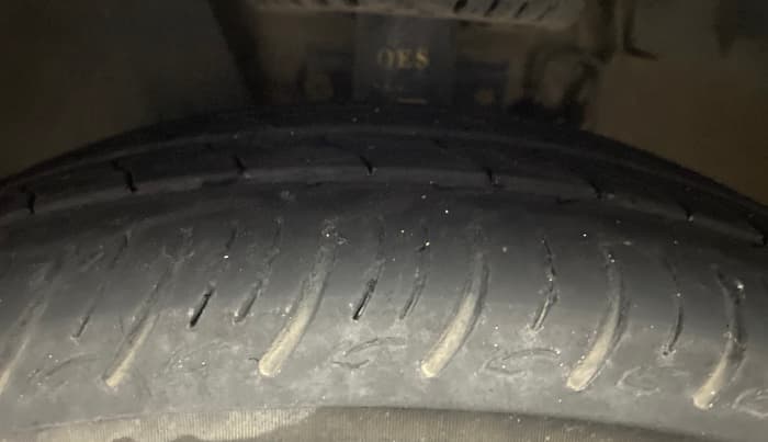 2021 Skoda Rapid AMBITION AT TSI, Petrol, Automatic, 1,11,308 km, Left Front Tyre Tread