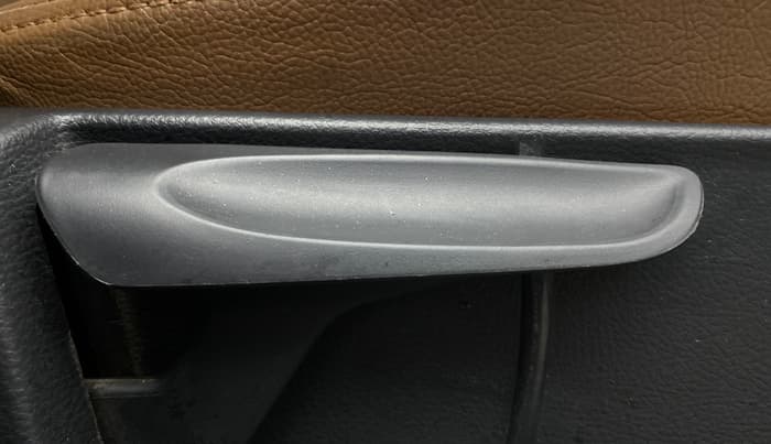 2021 Skoda Rapid AMBITION AT TSI, Petrol, Automatic, 1,11,308 km, Driver Side Adjustment Panel