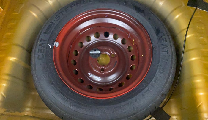 2022 Renault Kwid CLIMBER MT 1.0, Petrol, Manual, 14,492 km, Spare Tyre