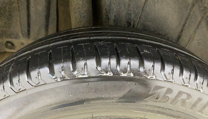 2021 Maruti XL6 ZETA AT, Petrol, Automatic, 22,259 km, Right Rear Tyre Tread