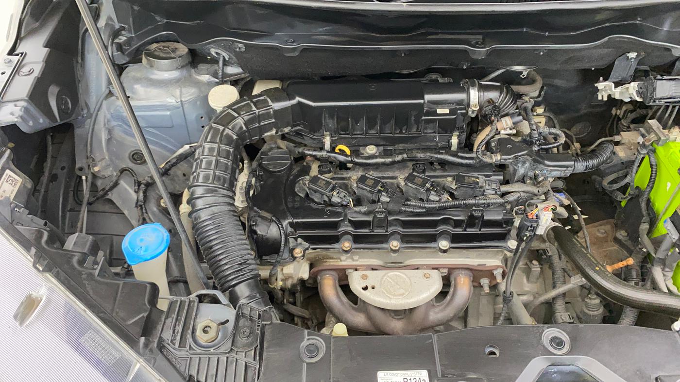 2021 Maruti XL6 ZETA AT, Petrol, Automatic, 22,259 km, Engine View - Right
