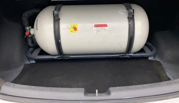 2022 Hyundai AURA S 1.2 CNG, CNG, Manual, 46,514 km, Boot Inside