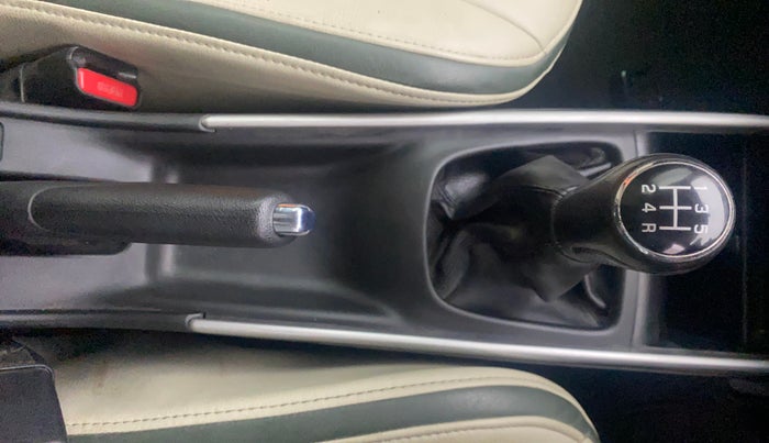 2018 Maruti Baleno ZETA PETROL 1.2, Petrol, Manual, 73,208 km, Gear Lever