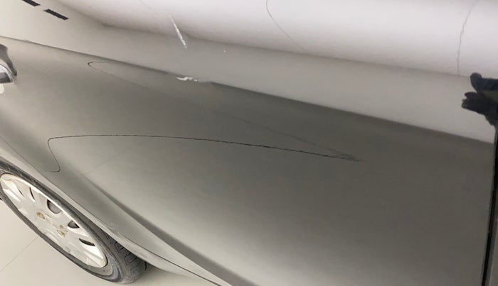 2010 Hyundai i20 ERA 1.2, Petrol, Manual, 60,780 km, Right rear door - Slightly dented