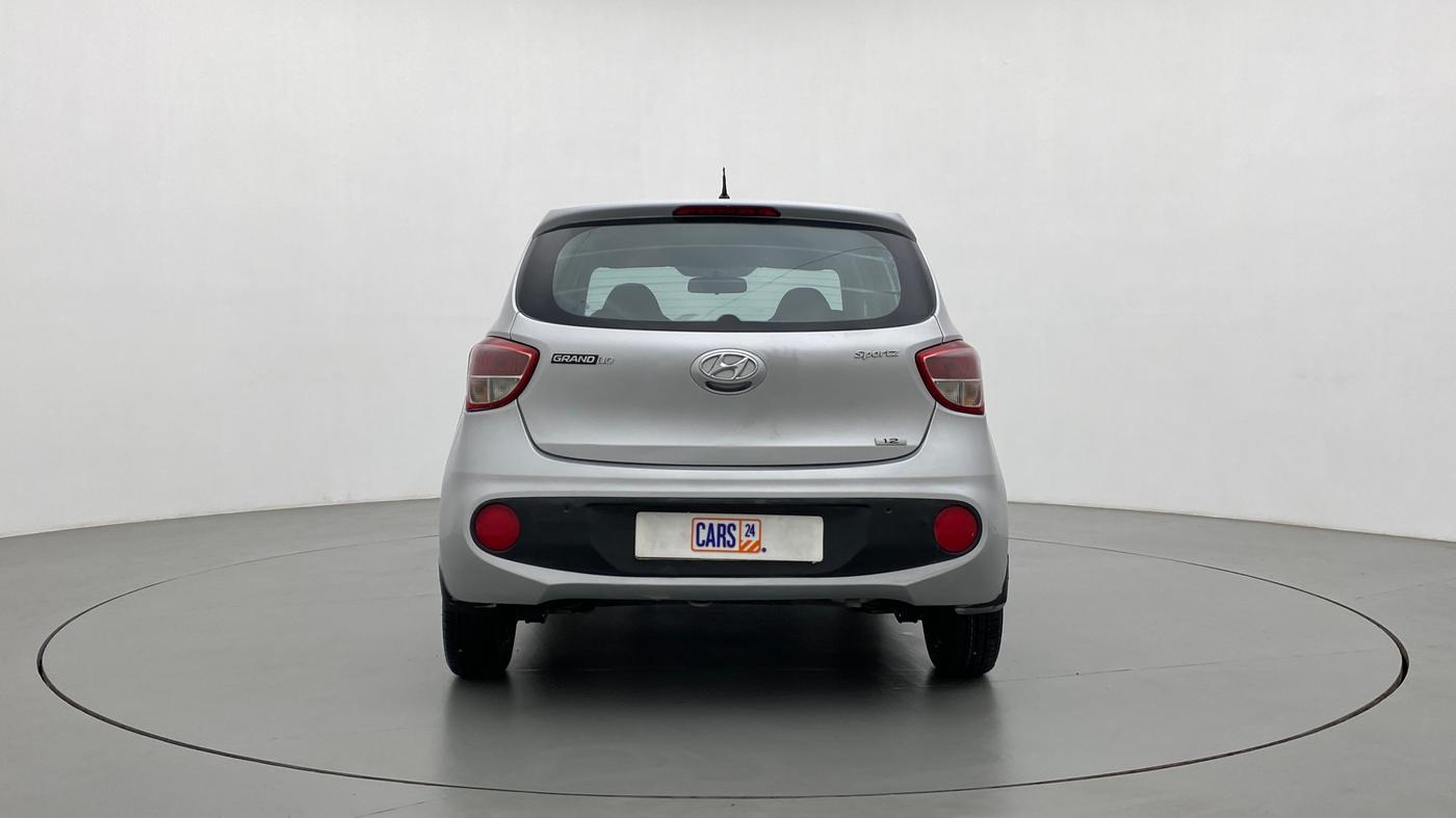2017 Hyundai Grand i10 SPORTZ 1.2 KAPPA VTVT, Petrol, Manual, 1,00,413 km, Back/Rear
