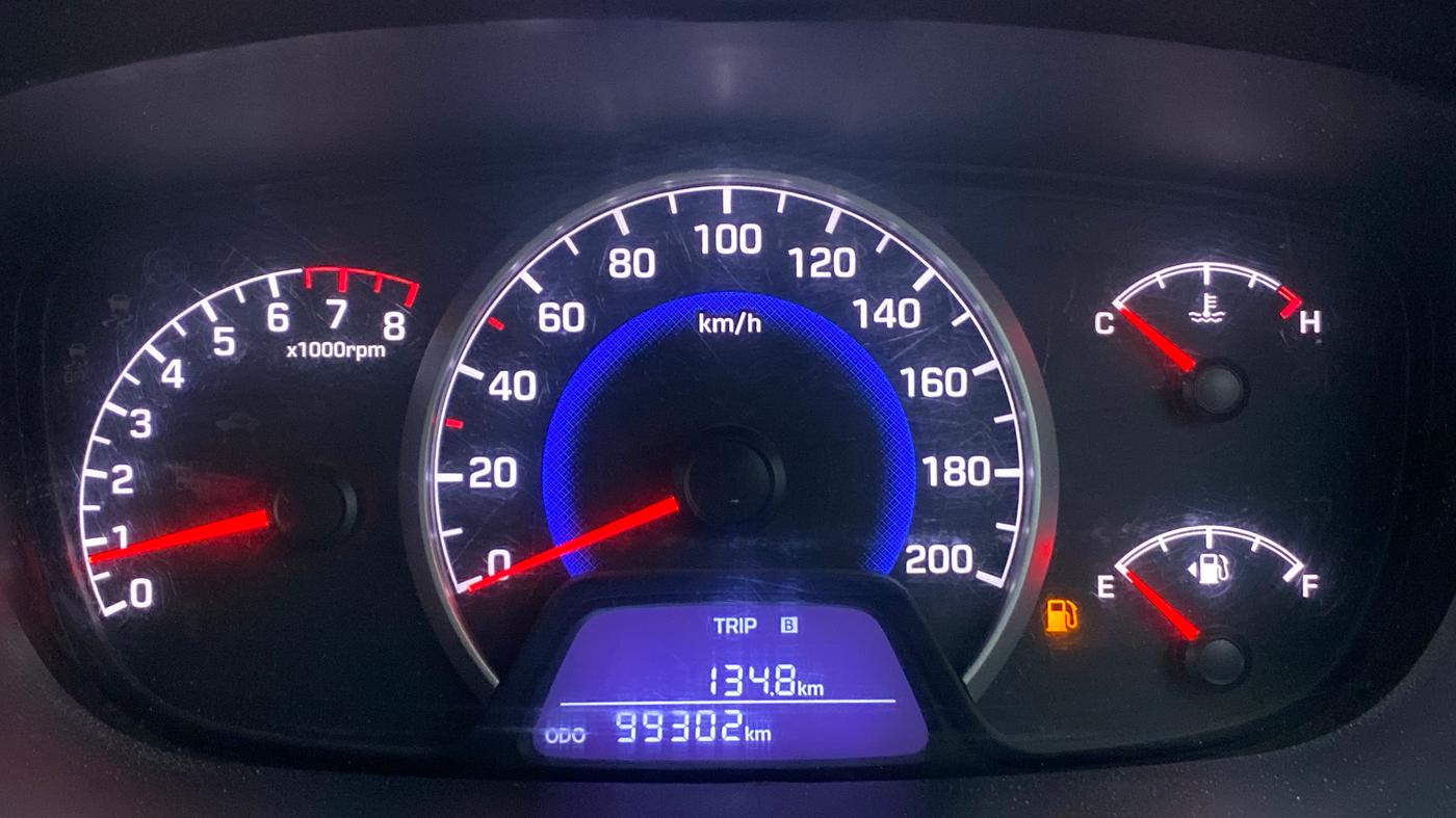 2017 Hyundai Grand i10 SPORTZ 1.2 KAPPA VTVT, Petrol, Manual, 1,00,413 km, Odometer Image