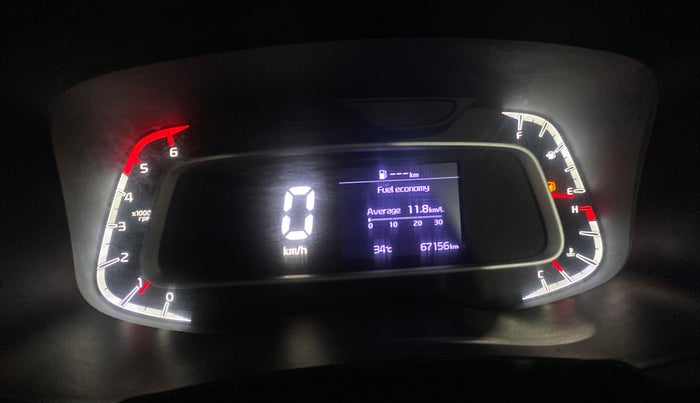 2022 KIA SONET HTE 1.5, Diesel, Manual, 67,153 km, Odometer Image