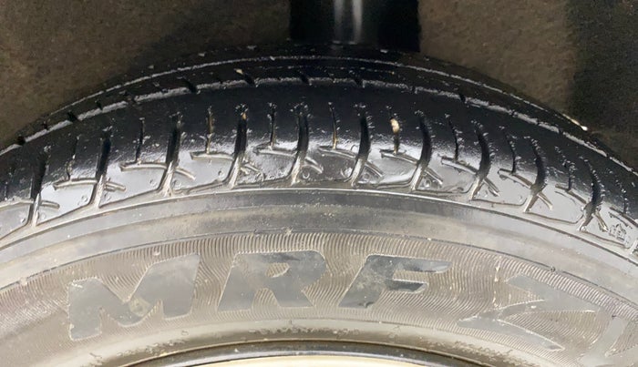 2019 Maruti Baleno DELTA DIESEL 1.3, Diesel, Manual, 40,226 km, Left Rear Tyre Tread