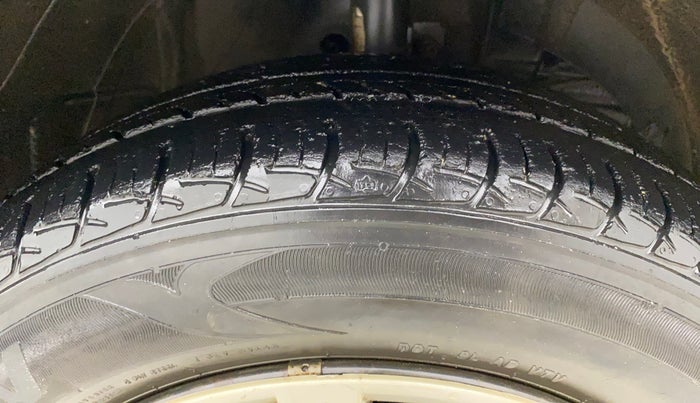 2019 Maruti Baleno DELTA DIESEL 1.3, Diesel, Manual, 40,226 km, Right Front Tyre Tread