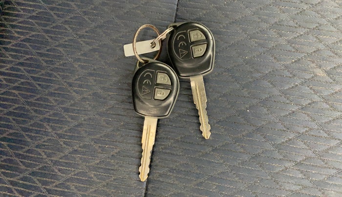 2019 Maruti Baleno DELTA DIESEL 1.3, Diesel, Manual, 40,226 km, Key Close Up