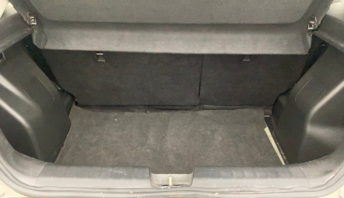 2019 Maruti Baleno DELTA DIESEL 1.3, Diesel, Manual, 40,226 km, Boot Inside