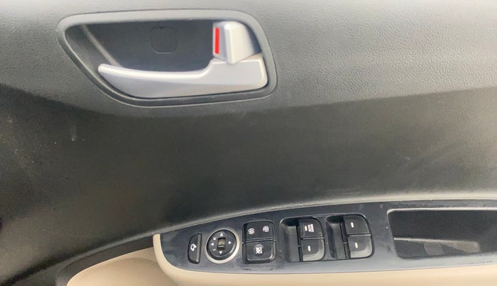 2018 Hyundai Grand i10 SPORTZ 1.2 KAPPA VTVT, Petrol, Manual, 23,539 km, Driver Side Door Panels Control