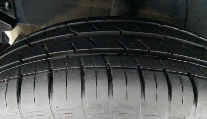 2020 Hyundai GRAND I10 NIOS SPORTZ 1.2 AT, Petrol, Automatic, 6,122 km, Right Rear Tyre Tread