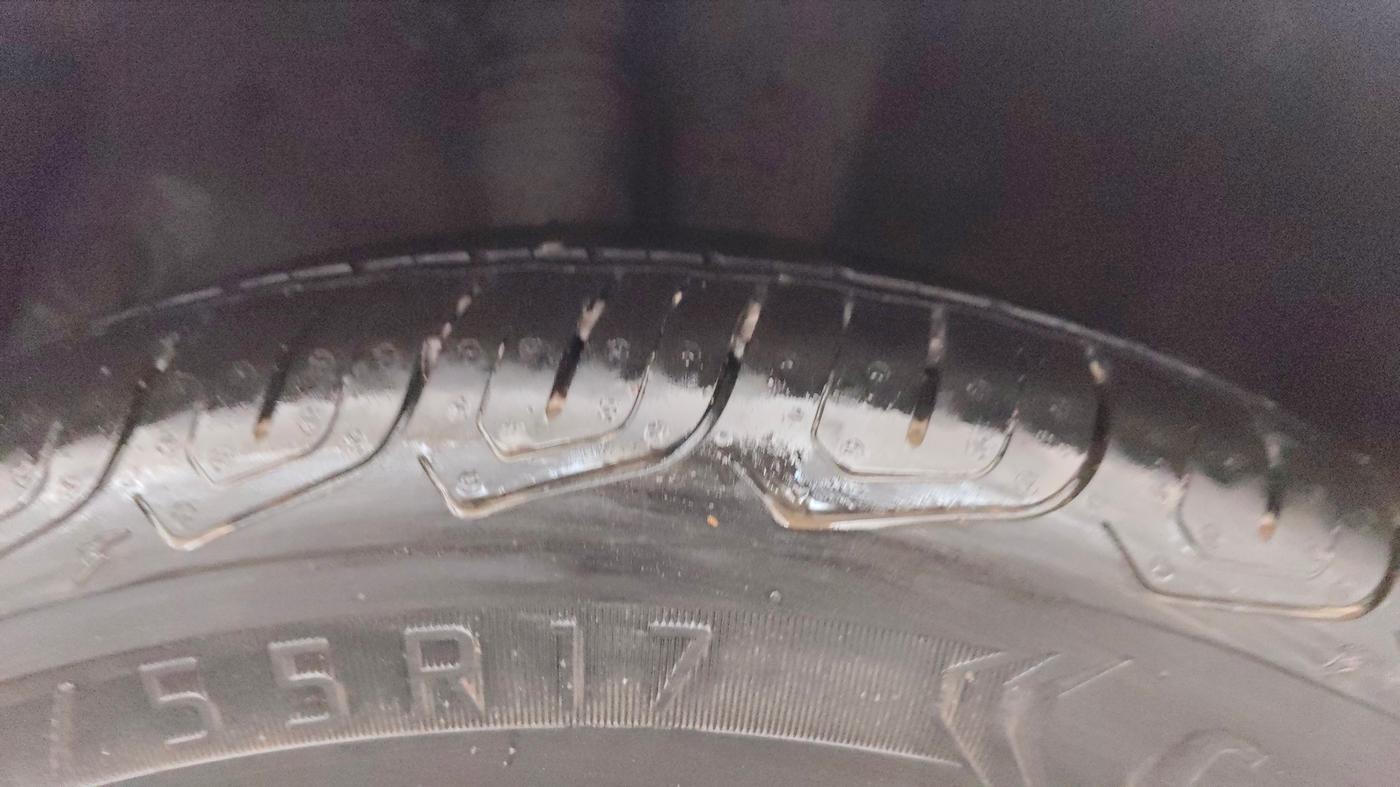 2014 Hyundai Sonata 2.4 GDI AT, Petrol, Automatic, 57,527 km, Left Rear Tyre Tread