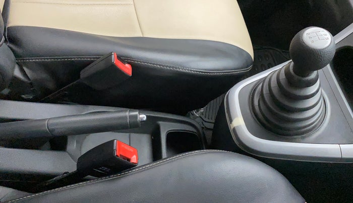 2013 Maruti Ritz VXI BUZZ, Petrol, Manual, 63,491 km, Gear Lever