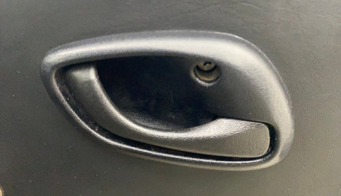 2022 Maruti Eeco  5 STR STD, Petrol, Manual, 12,651 km, Driver Side Door Panels Control