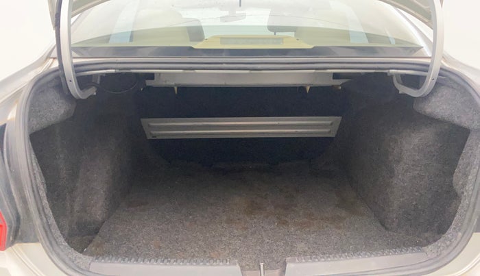 2019 Volkswagen Vento HIGHLINE PLUS 1.5 AT, Diesel, Automatic, 62,097 km, Boot Inside