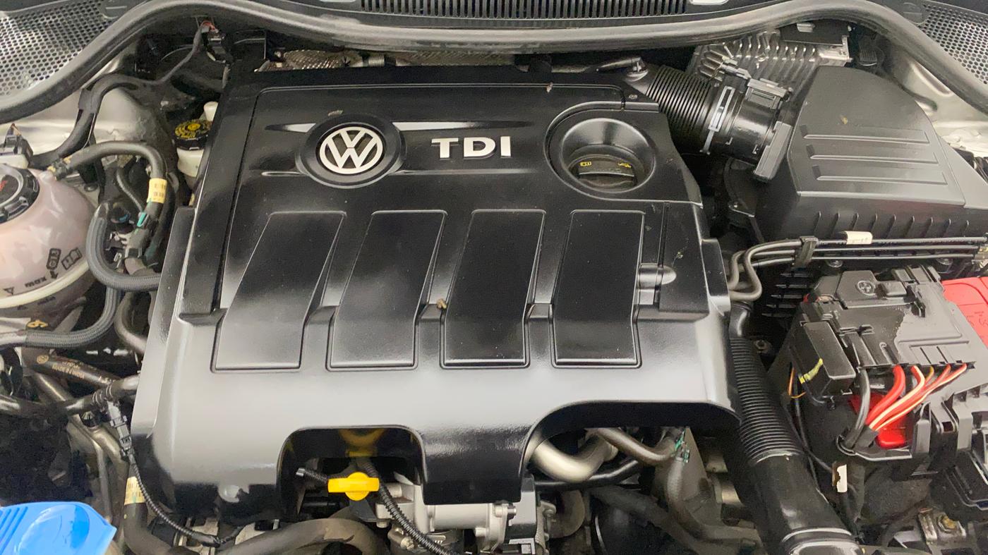 2019 Volkswagen Vento HIGHLINE PLUS 1.5 AT, Diesel, Automatic, 62,263 km, Engine View