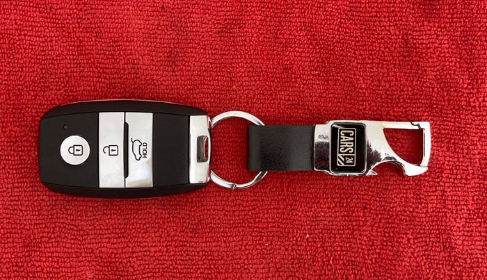 2020 KIA SELTOS HTK PLUS 1.5, Petrol, Manual, 54,877 km, Key Close Up