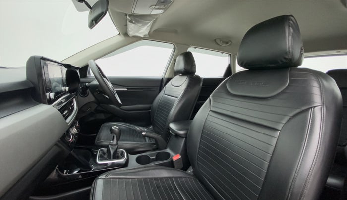 2020 KIA SELTOS HTK PLUS 1.5, Petrol, Manual, 54,877 km, Right Side Front Door Cabin