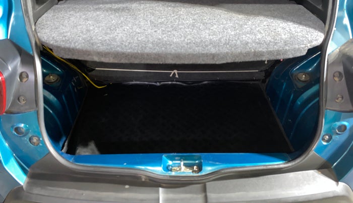 2021 Renault Kwid CLIMBER 1.0 AMT (O), Petrol, Automatic, 29,579 km, Boot Inside