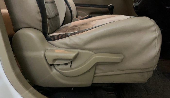 2015 Honda Amaze 1.2L I-VTEC S, Petrol, Manual, 66,753 km, Driver Side Adjustment Panel