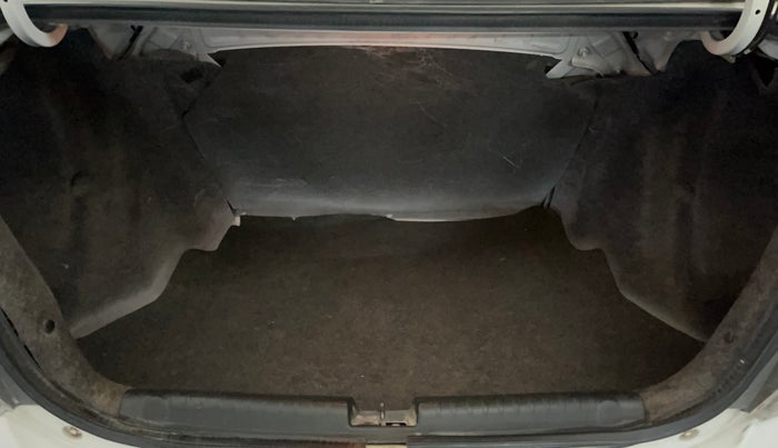 2015 Honda Amaze 1.2L I-VTEC S, Petrol, Manual, 66,753 km, Boot Inside