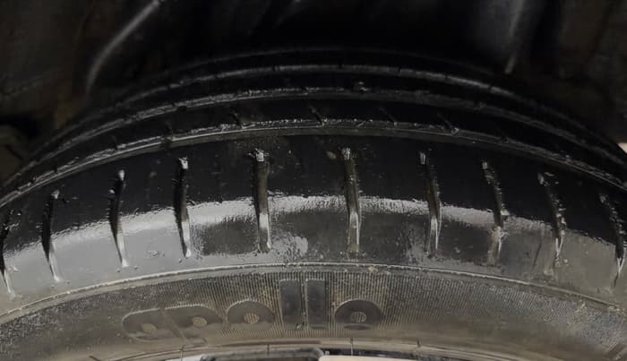 2021 Hyundai Verna SX (O) 1.5 VTVT IVT, Petrol, Automatic, 35,919 km, Left Rear Tyre Tread