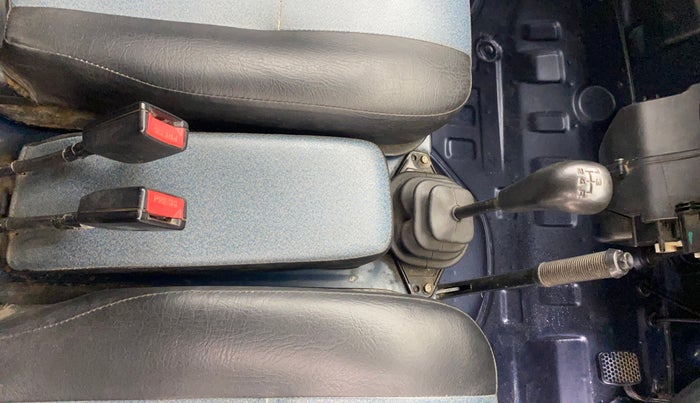 2017 Maruti OMNI E 8 STR, Petrol, Manual, 22,591 km, Gear Lever