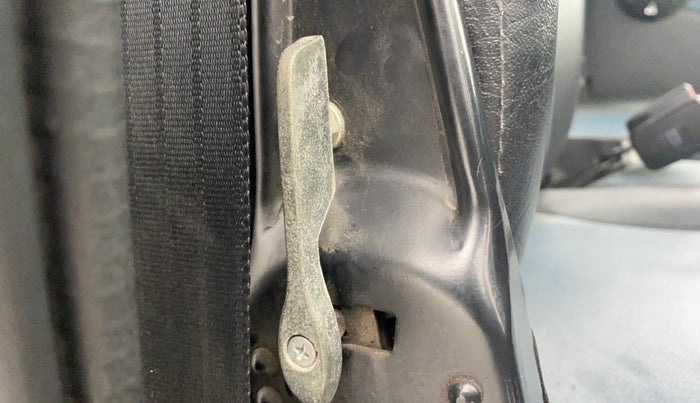 2017 Maruti OMNI E 8 STR, Petrol, Manual, 22,591 km, Driver Side Adjustment Panel