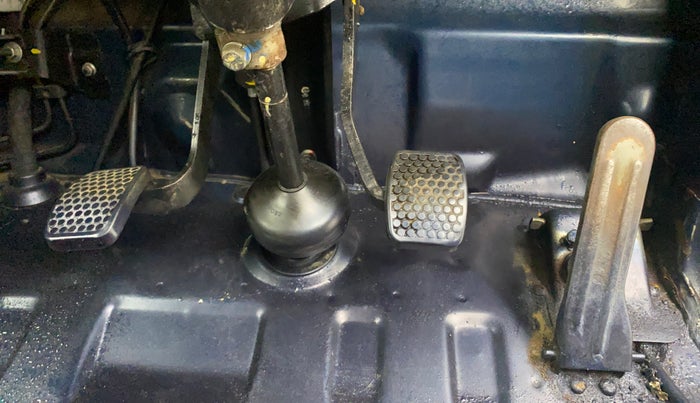 2017 Maruti OMNI E 8 STR, Petrol, Manual, 22,591 km, Pedals