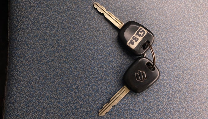 2017 Maruti OMNI E 8 STR, Petrol, Manual, 22,591 km, Key Close Up