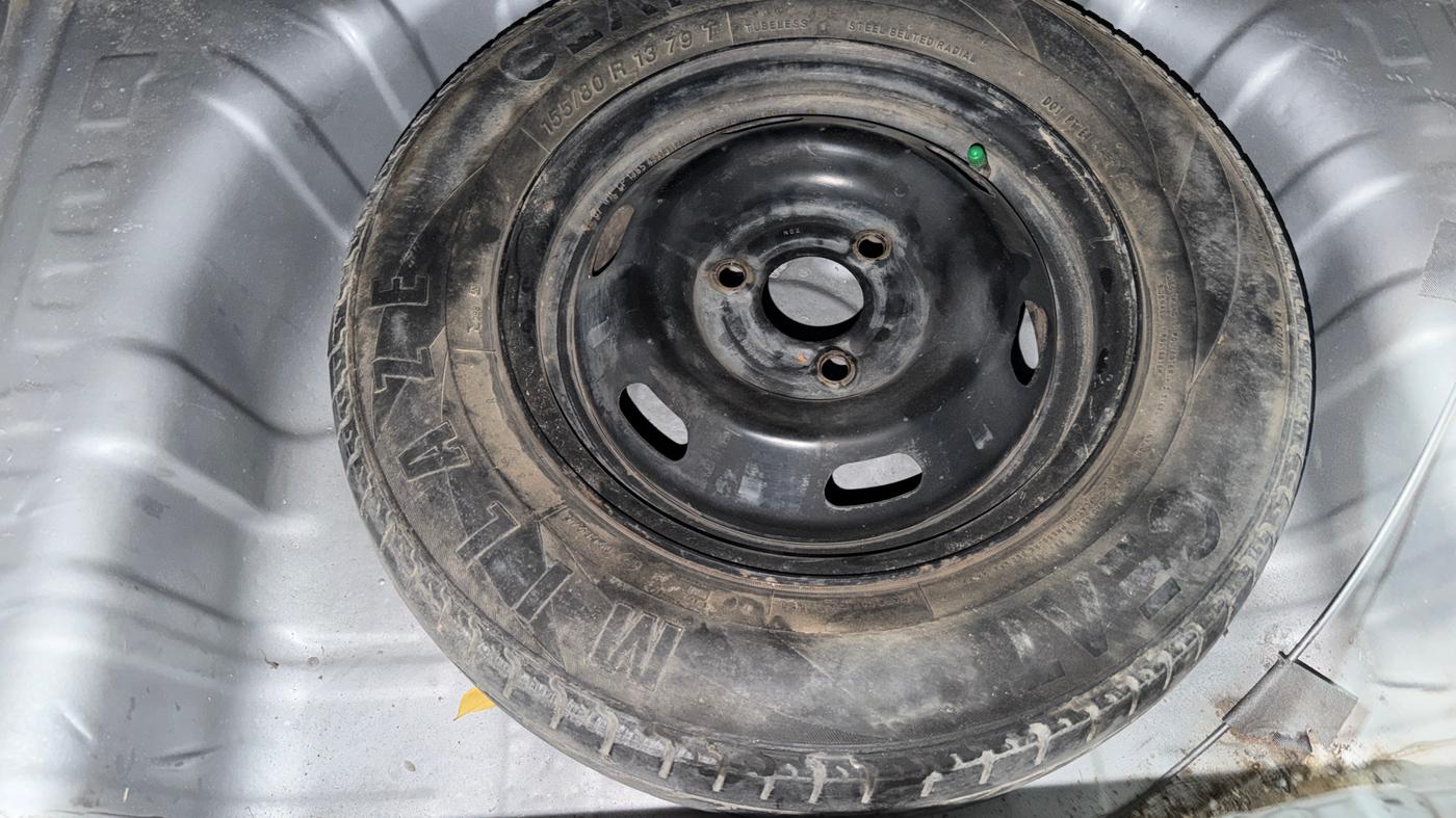 2016 Renault Kwid RXL, Petrol, Manual, 63,291 km, Spare Tyre