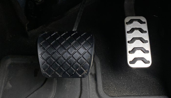 2020 Hyundai Creta SX (O) 1.4 TURBO DCT DUAL TONE, Petrol, Automatic, 30,886 km, Pedals