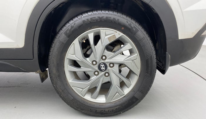 2020 Hyundai Creta SX (O) 1.4 TURBO DCT DUAL TONE, Petrol, Automatic, 30,886 km, Left Rear Wheel