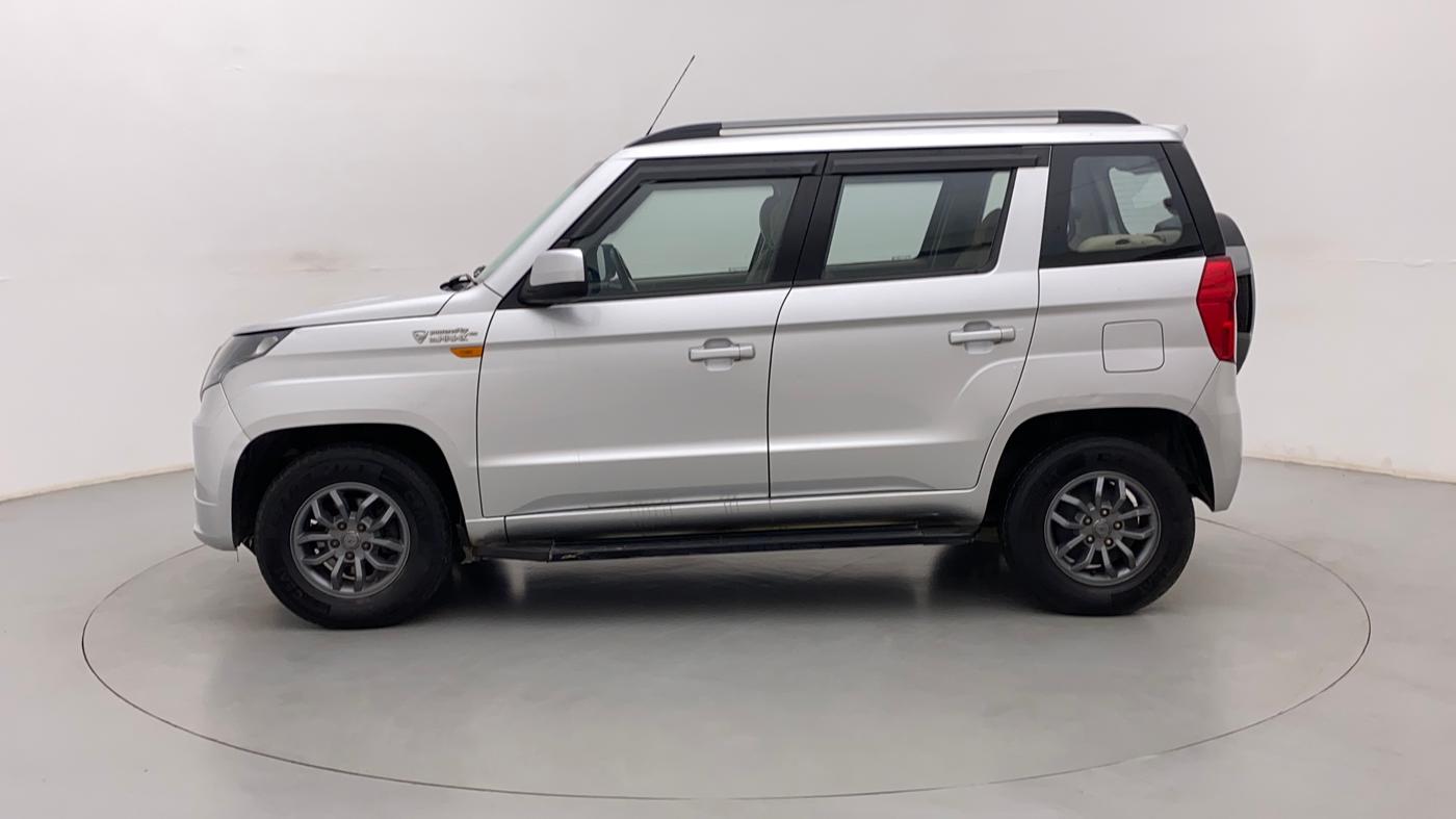 2018 Mahindra TUV300 T10, Diesel, Manual, 40,137 km, Left Side