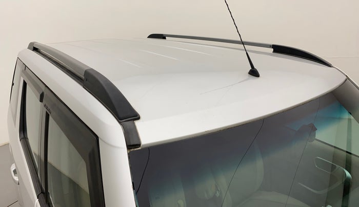 2018 Mahindra TUV300 T10, Diesel, Manual, 40,137 km, Roof