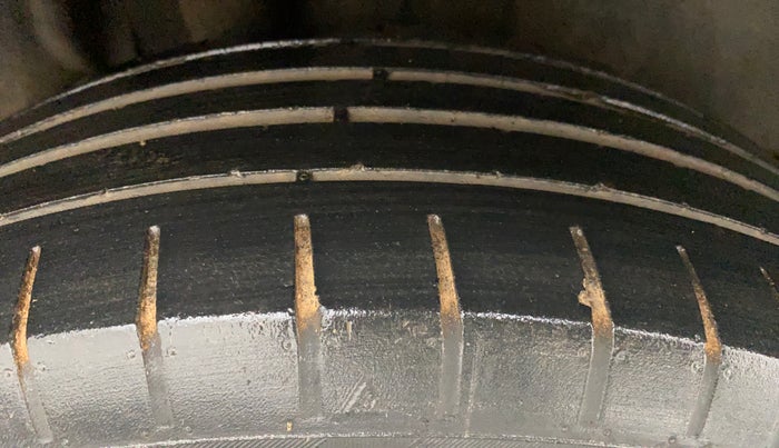 2018 Maruti Swift ZXI PLUS, Petrol, Manual, 69,676 km, Right Rear Tyre Tread