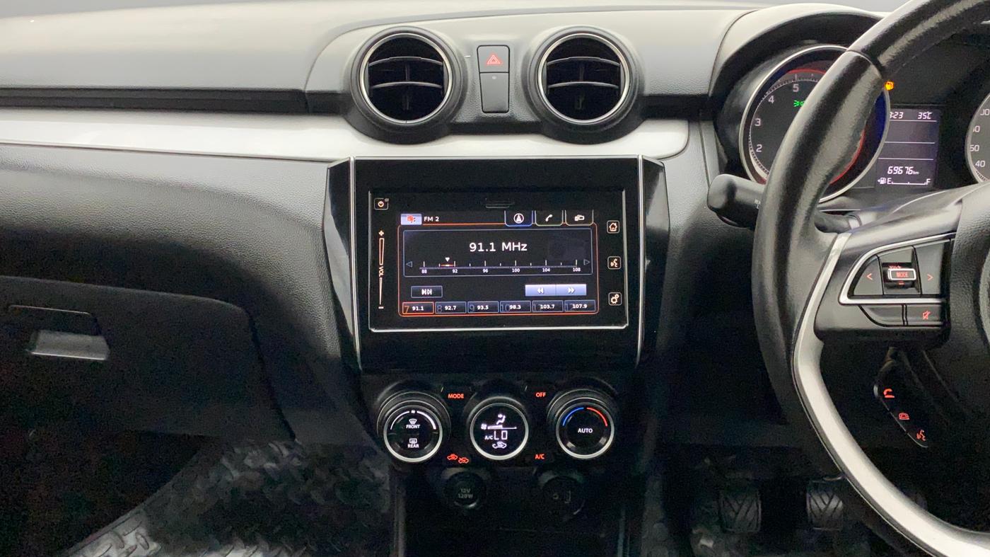 2018 Maruti Swift ZXI PLUS, Petrol, Manual, 69,676 km, Air Conditioner