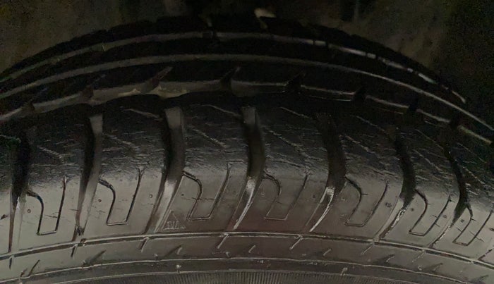 2018 Datsun Go T(O), Petrol, Manual, 5,592 km, Right Front Tyre Tread