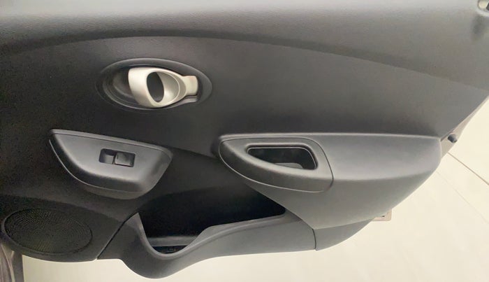 2018 Datsun Go T(O), Petrol, Manual, 5,592 km, Driver Side Door Panels Control