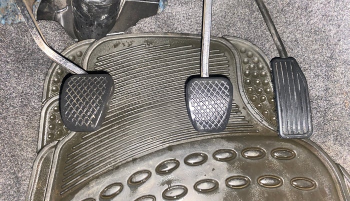 2012 Honda Brio E MT, Petrol, Manual, 59,020 km, Pedals