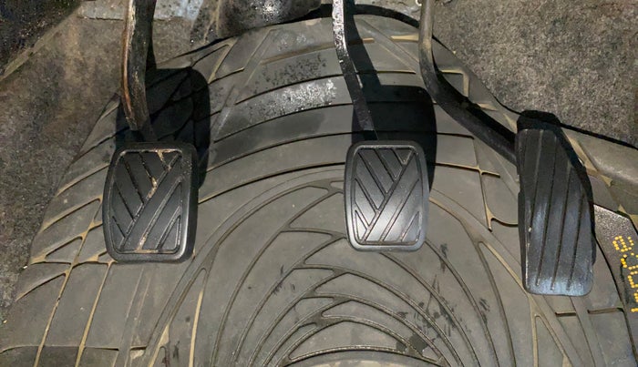 2012 Maruti Wagon R 1.0 LXI, Petrol, Manual, 56,980 km, Pedals