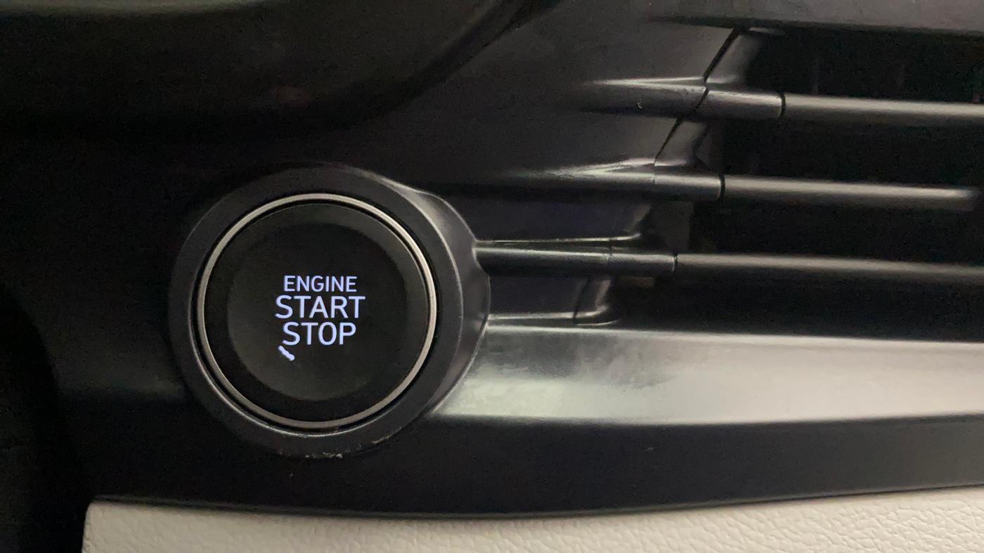2023 Hyundai NEW I20 ASTA (O) 1.2 IVT, Petrol, Automatic, 14,662 km, Keyless Start/ Stop Button